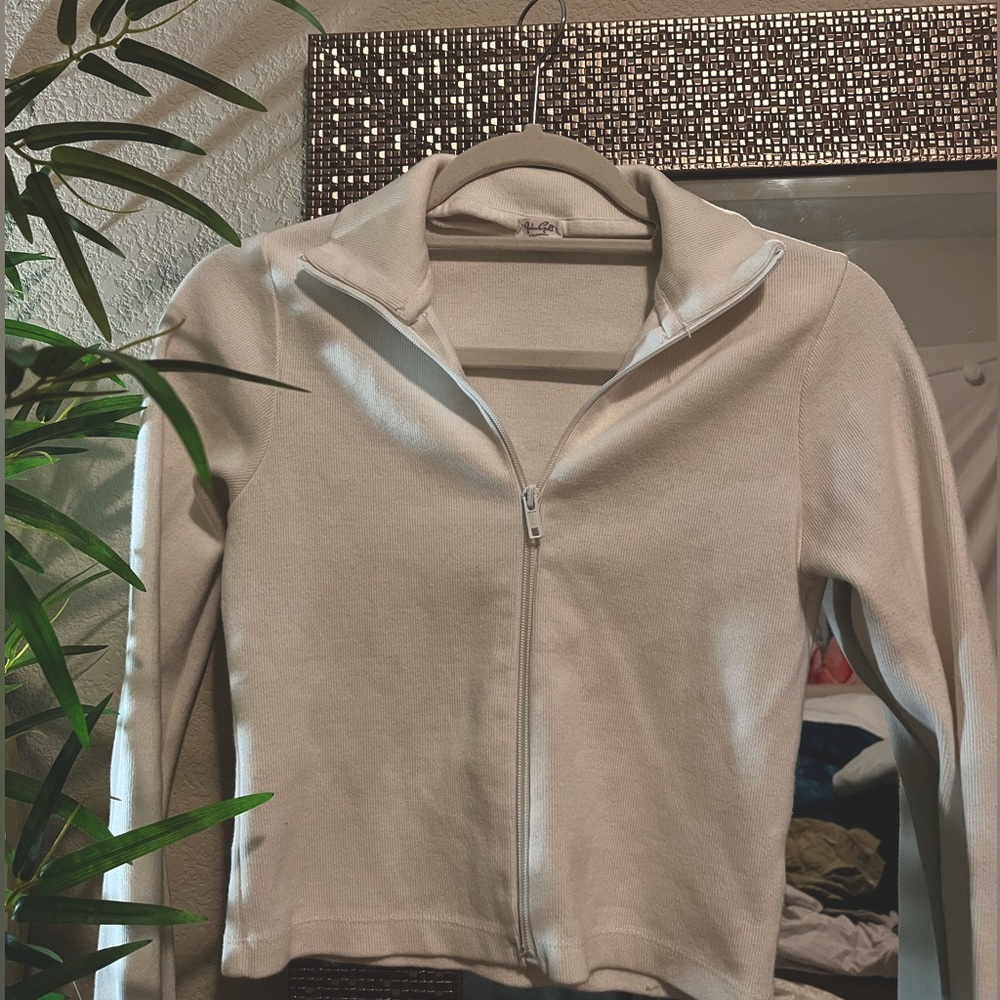 Brandy Melville White jacket
